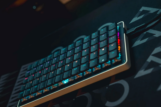 THT (Tai-Hao Thins) 65Key ロープロファイル キーキャップセット(PBT/MX/ブラック)