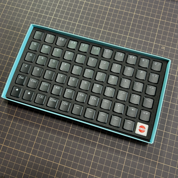 THT (Tai-Hao Thins) ロープロファイルキーキャップセット(PBT/MX/ブラック)