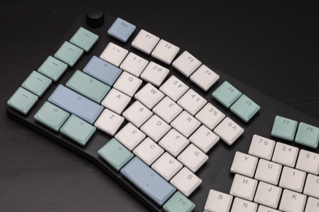 THT (Tai-Hao Thins) ロープロファイル キーキャップセット(PBT/MX/14モディファイアキー)