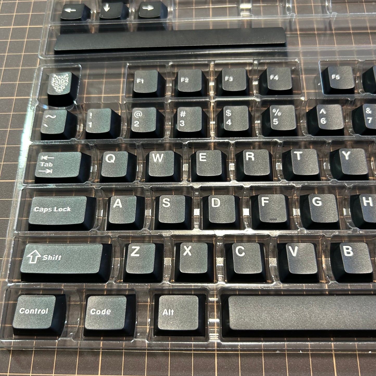 mintcaps Cherryプロファイルライク キーキャップセット(ブラック)
