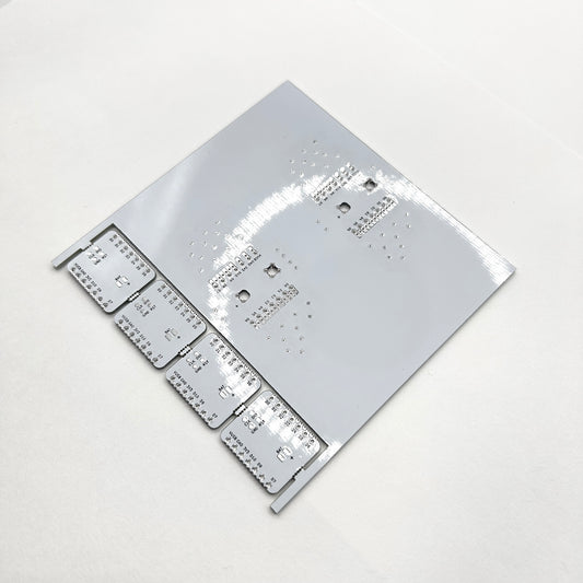 XIAO Plus Practice Board(XIAO Plus用はんだづけ練習基板/ホワイト)