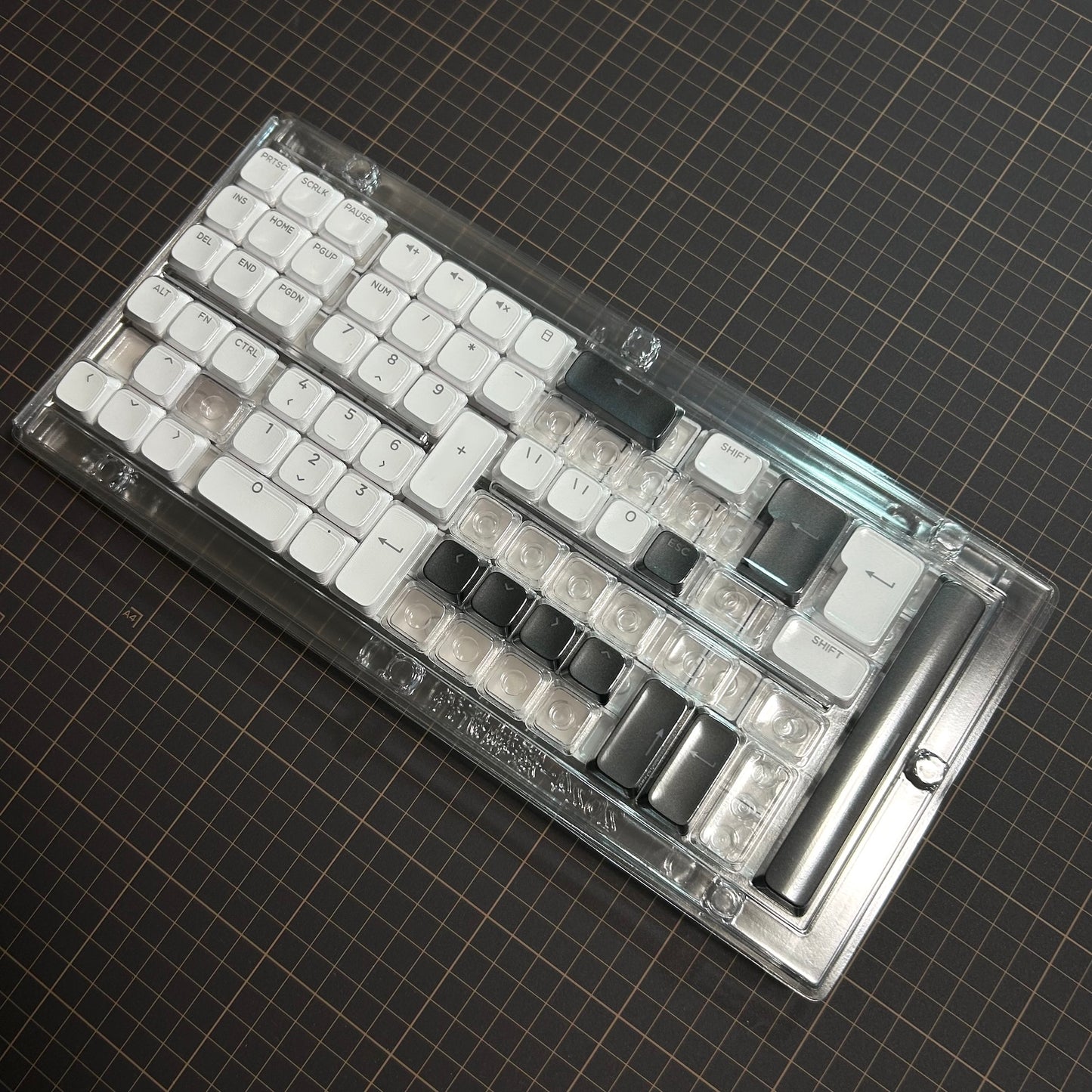 XVX Skyline R2 ロープロファイル PBT ダブルショット キーキャップセット(BOW(ホワイト)127キー)
