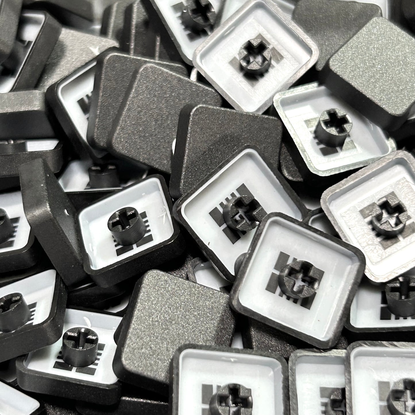 THCS（Tai-Hao THCS）ロープロファイル キーキャップ（MX用/Onyx（ブラック）/1個）