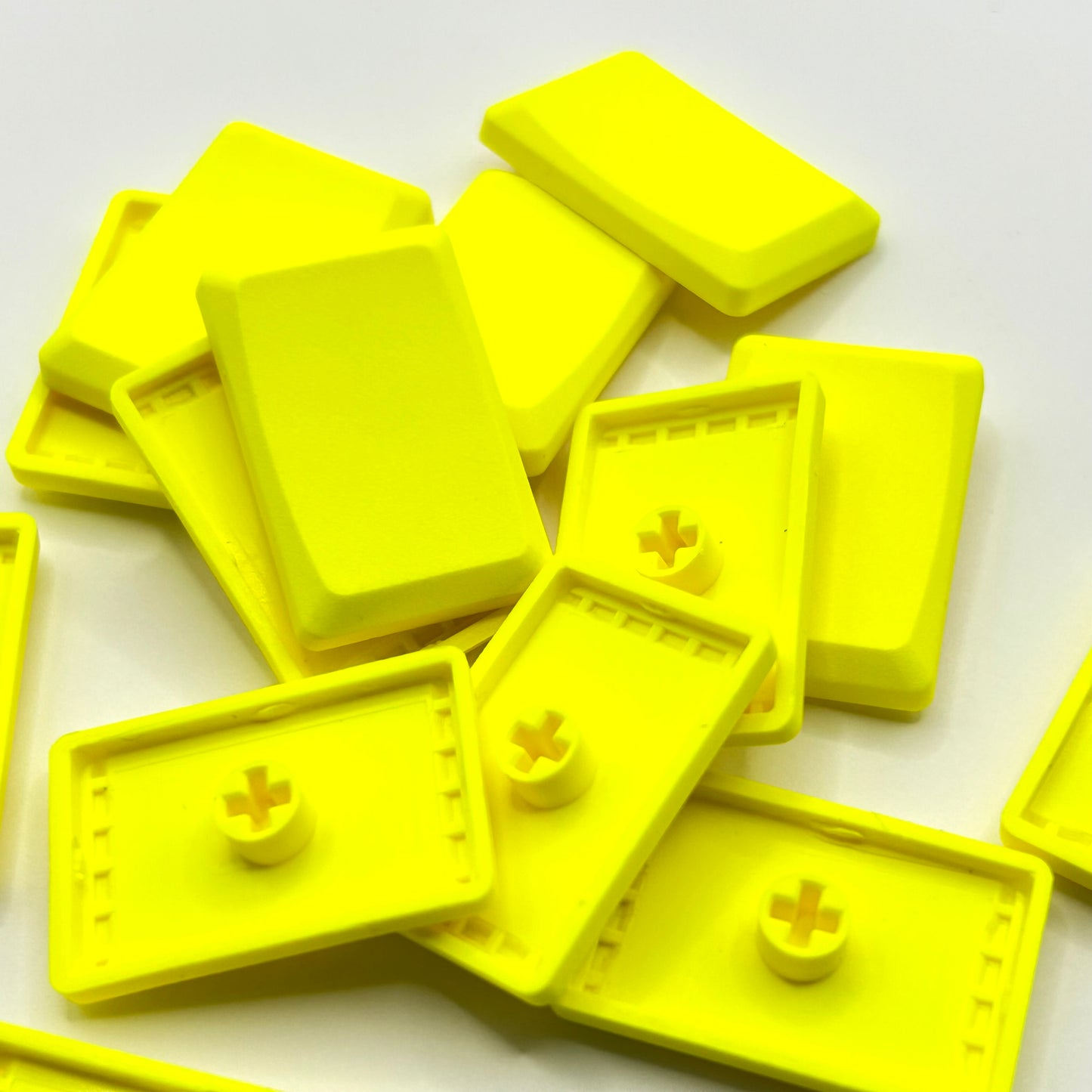 THT（Tai-Hao Thins）ロープロファイル キーキャップ 1.5U（MX/ブリスクレモン/1個）