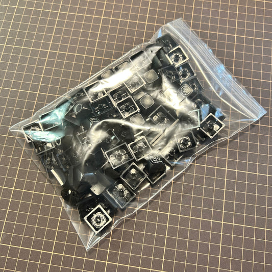 【ジャンク品】ADAキーキャップ詰め合わせ（約80個）