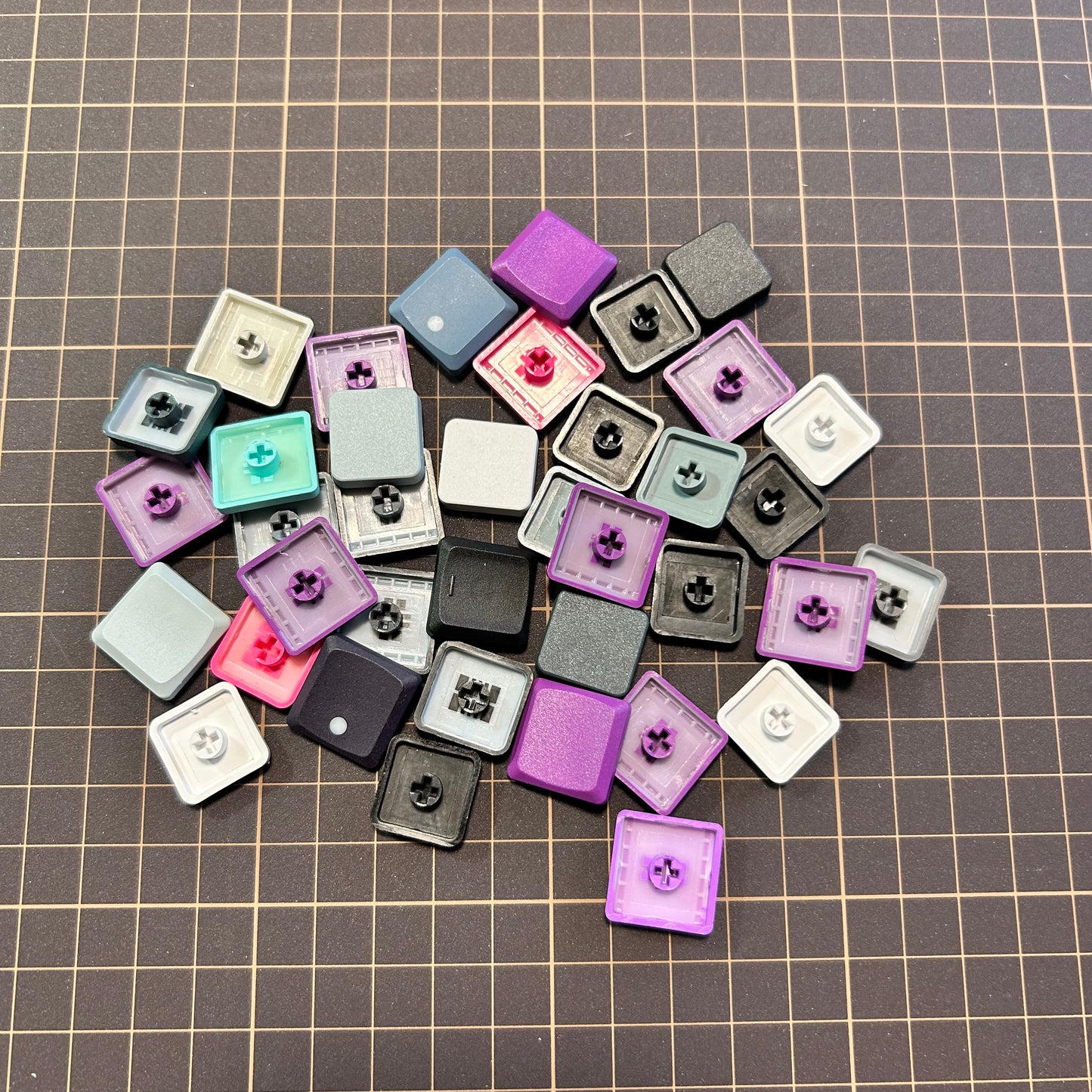 【ジャンク品】Tai-Haoジャンクキーキャップ詰め合わせ（約30個）