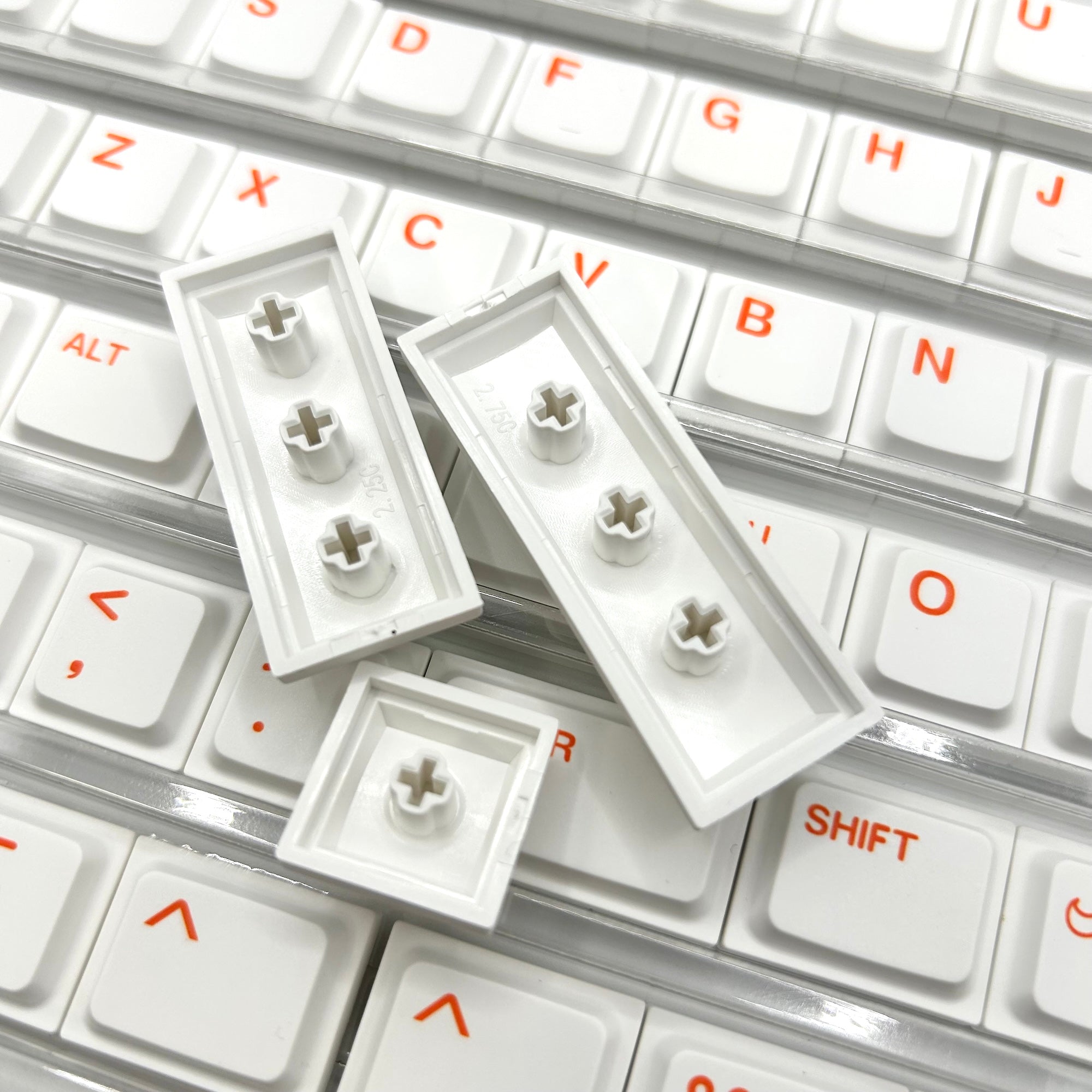 Chosfox Init40 LAK Original Keycap Set（PBT/ホワイト