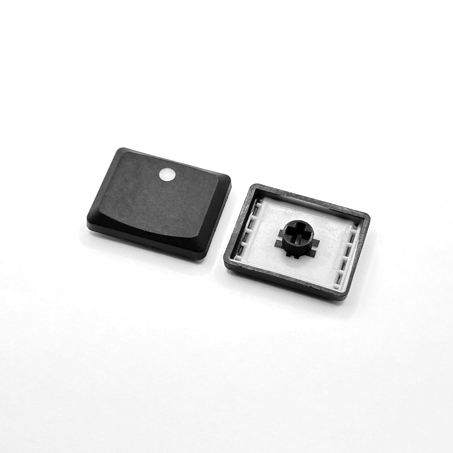 THT（Tai-Hao Thins）ロープロファイル キーキャップ 1.25U（MX/Dotブラック/1個）