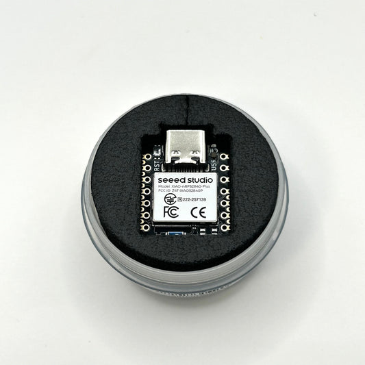 Seeed Studio XIAO nRF52840 Plus