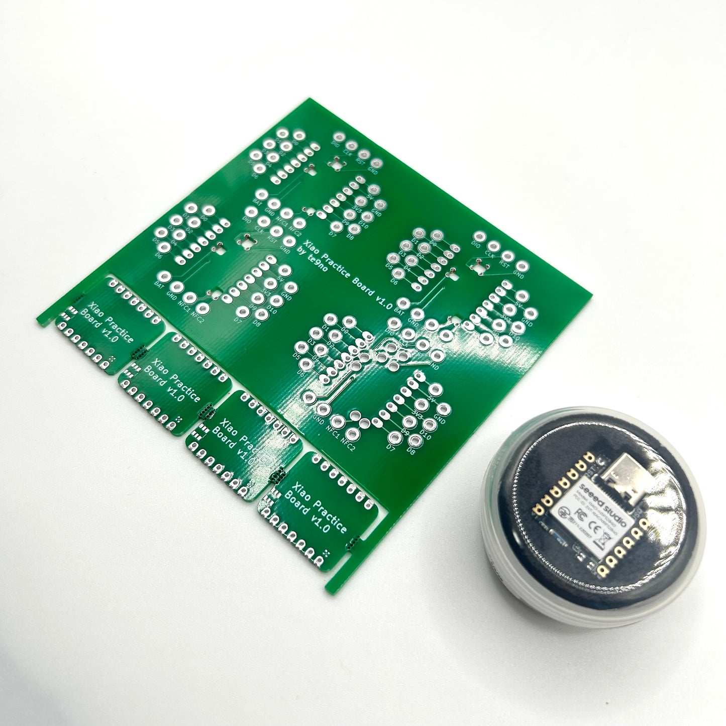 Seeed Studio XIAO nRF52840 はんだづけ練習基板セット