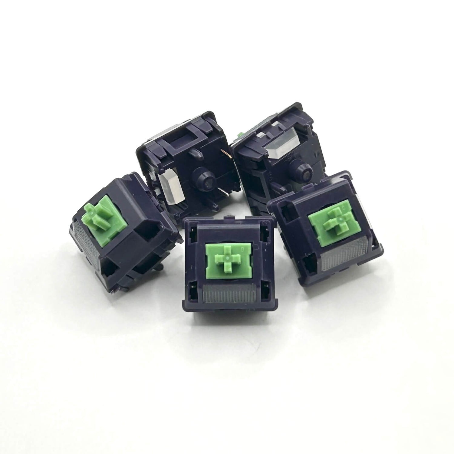 YG Studio Haimu Mulberryが5個映ったカラー画像です。